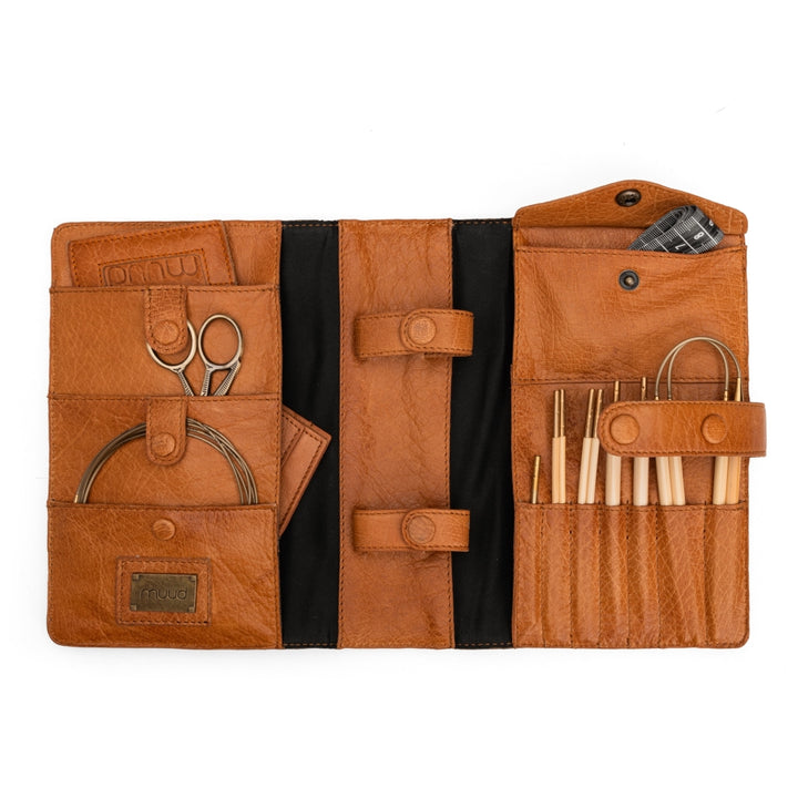 MUUD Carita Binder