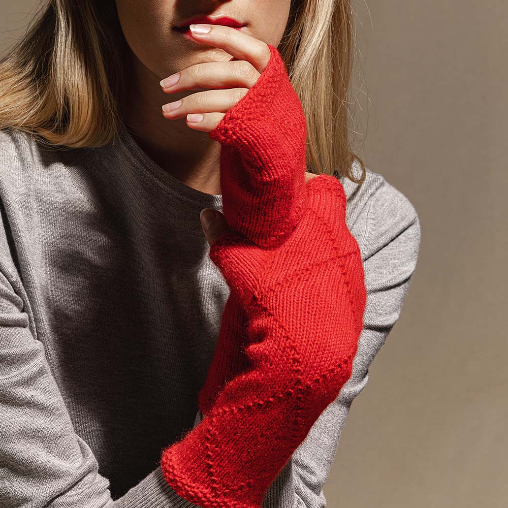 Zula Wrist Warmers Knitting Kit