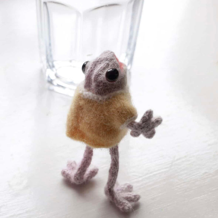 Froglet / Toadlet Knitting Kit