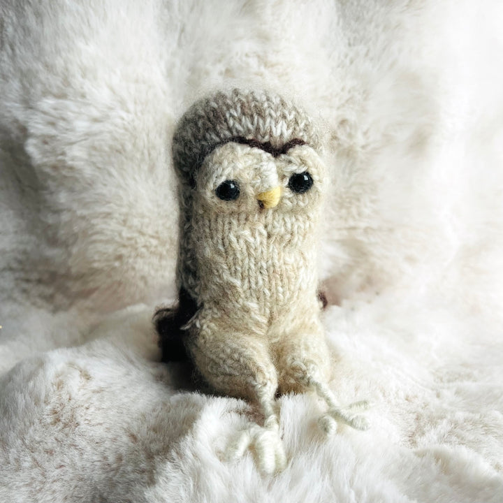 KNITTED AND READY Cashmere Wol Owl