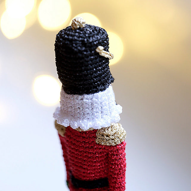 Krea Deluxe Glittery Nutcracker Crochet Kit