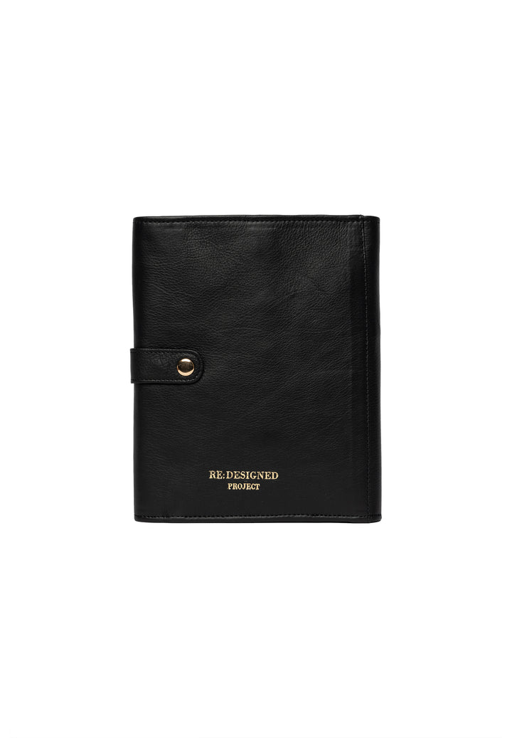 RE:DESIGNED Project 14 Interchangeable Circular Knitting Needle Case
