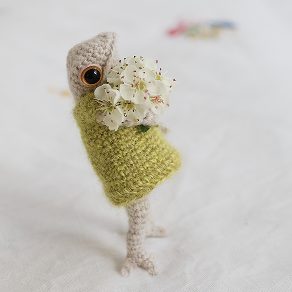 NEW Four Frogs Keyring Crochet Kit